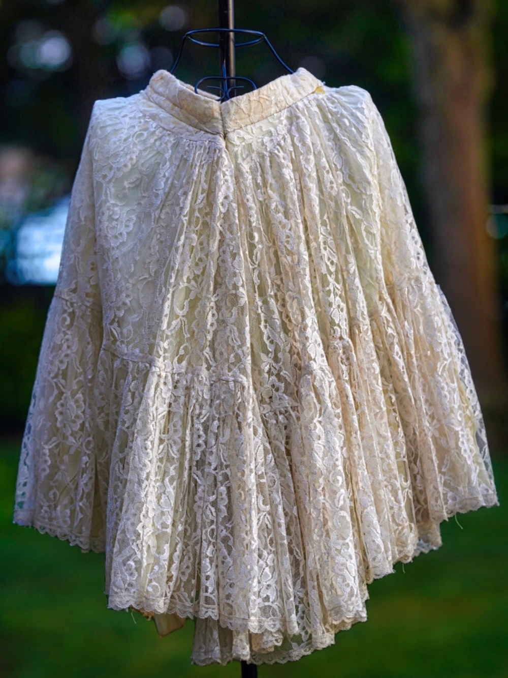 90s Vintage Theatrical Tiered Lace Petticoat - XS - Balletcore Festival Wear